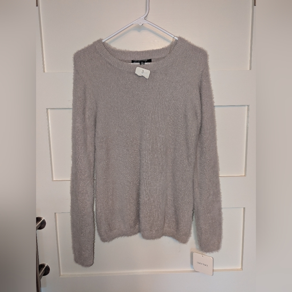 NWT Ellen Tracy crewneck sweater size Small. Gray/purple soft sweater.